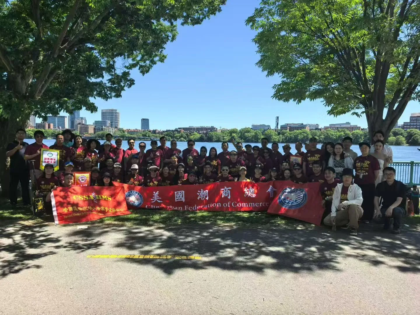 NY Teochew Youth Cheers On the HMS-CSSA Dragon Boat Team in Boston — 4